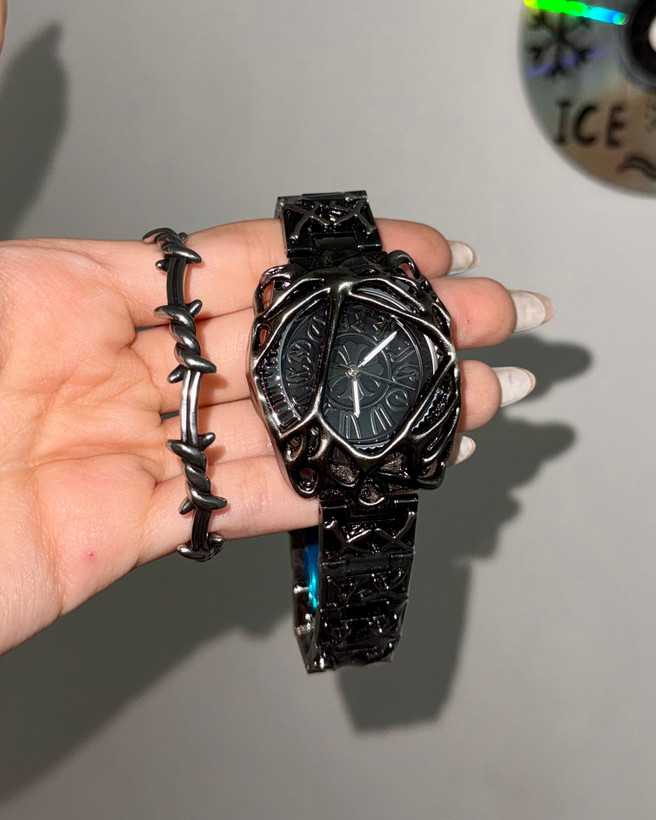 ساعت کروم هارتز Chrome Hearts مشکی