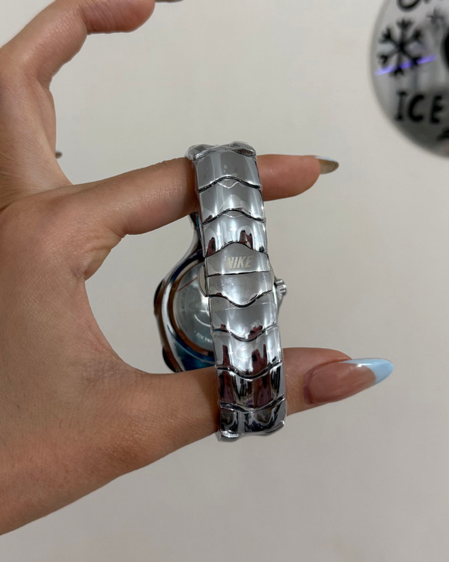 ساعت نایک تریاکس Nike Triax نقره ای
