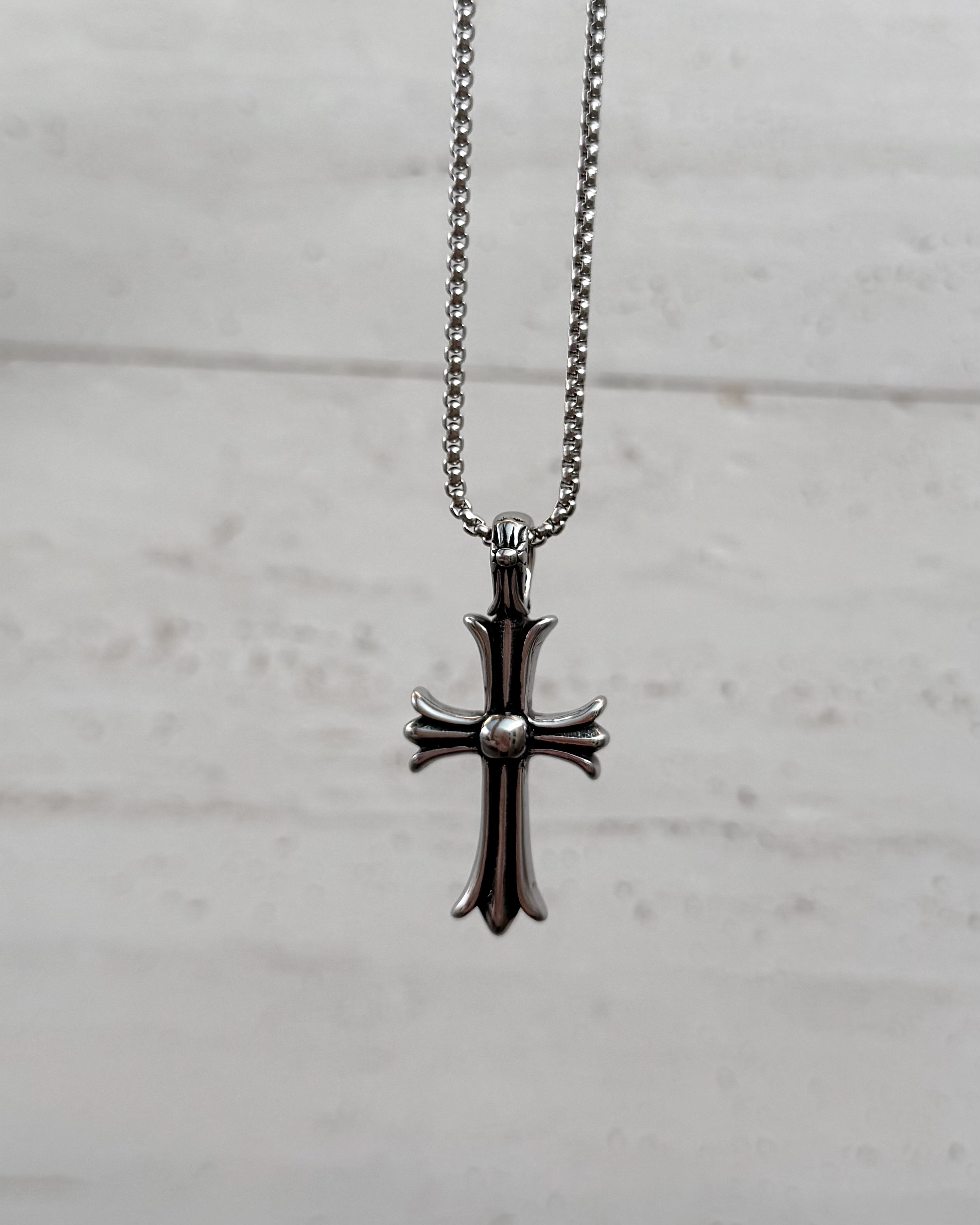 زنجیر و پلاک صلیب کروم هارتز